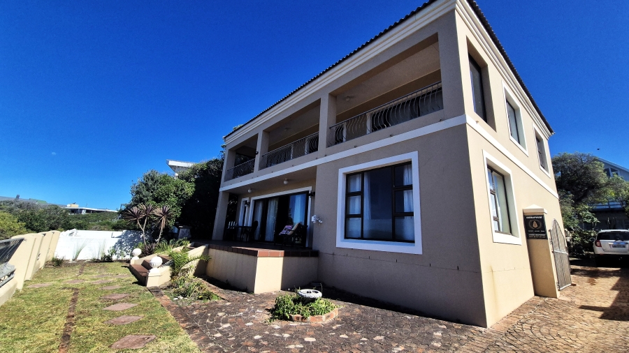 4 Bedroom Property for Sale in Vermont Western Cape